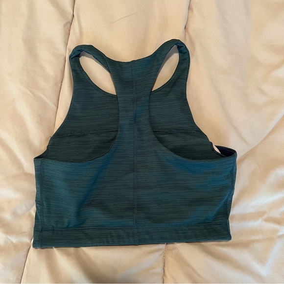 OUTDOOR VOICES EVERGREEN TECHSWEAT CROP TOP - Picture 5 of 5